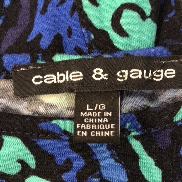 Cable & Gauge Women’s Tunic Top L Blue Green Swing Style Buttons in Back Soft - Picture 7 of 10